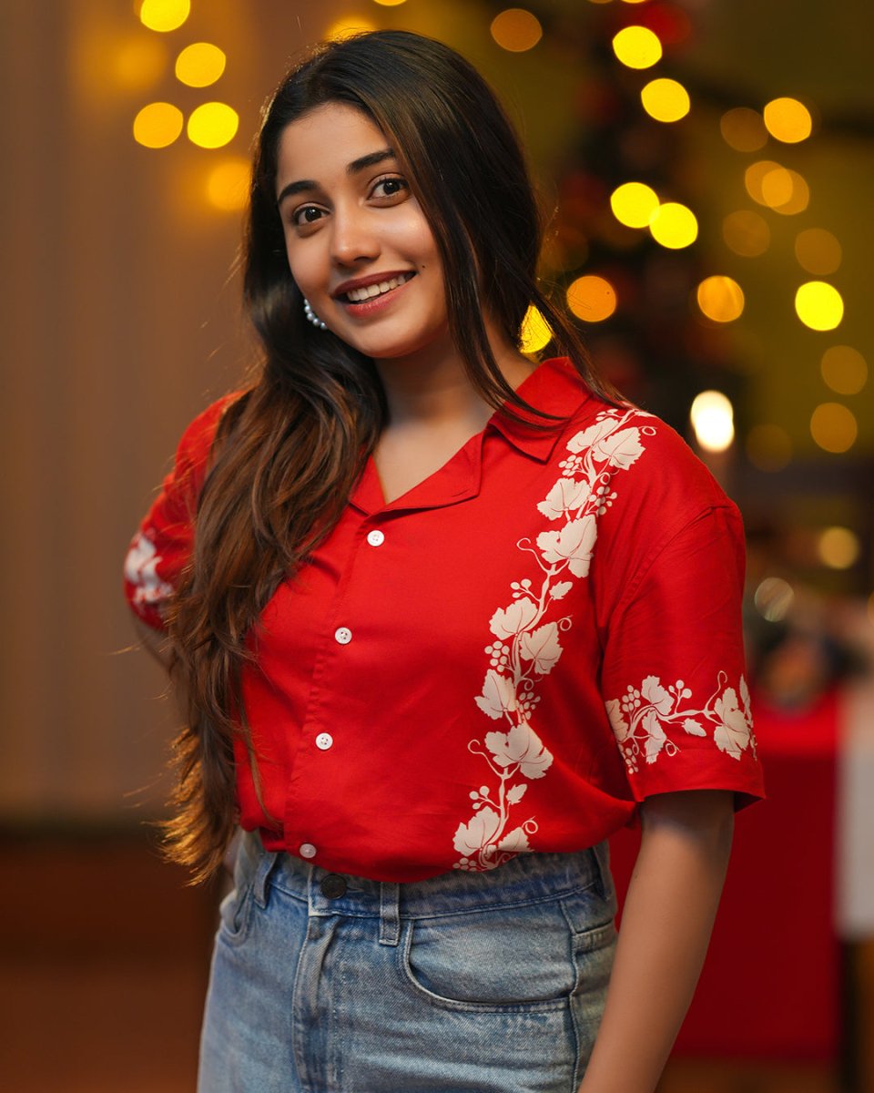 Red Panel | Women&