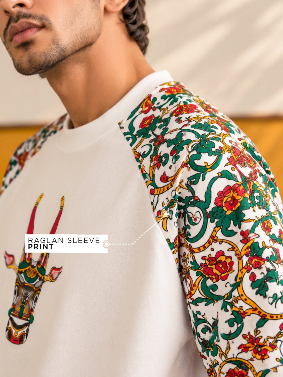 Heritage Bull - Oversized T-shirt | MyDesignation
