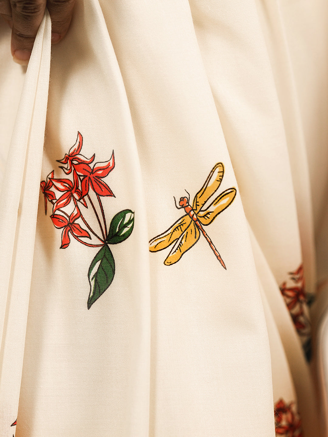 Pookkalam Saree