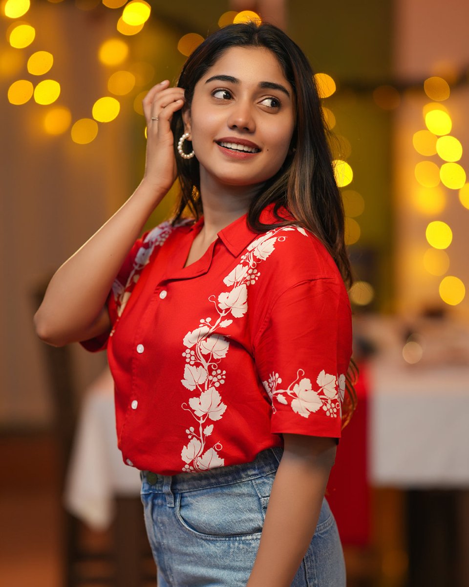 Red Panel | Women&